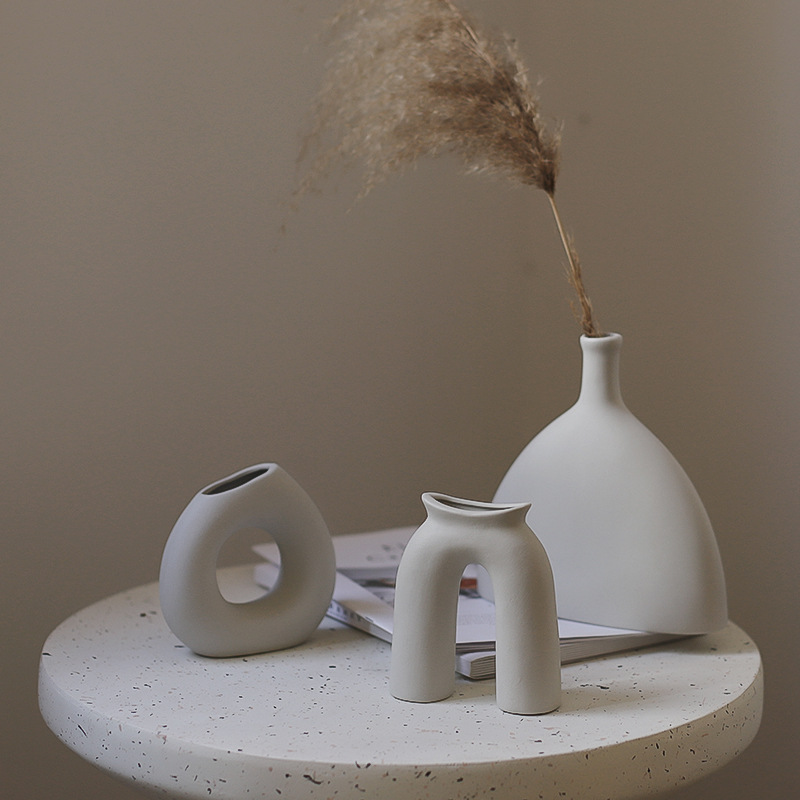 ins style plain color ceramic flower vase decoration modern abstract irregular shape living room home guesthouse decoration flower pot 