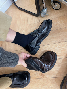 �����ܛ��Ӣ���LСƤЬŮ����Ь2026�¿�ܛƤ�͹Űٴ�һ�_�ņ�Ь