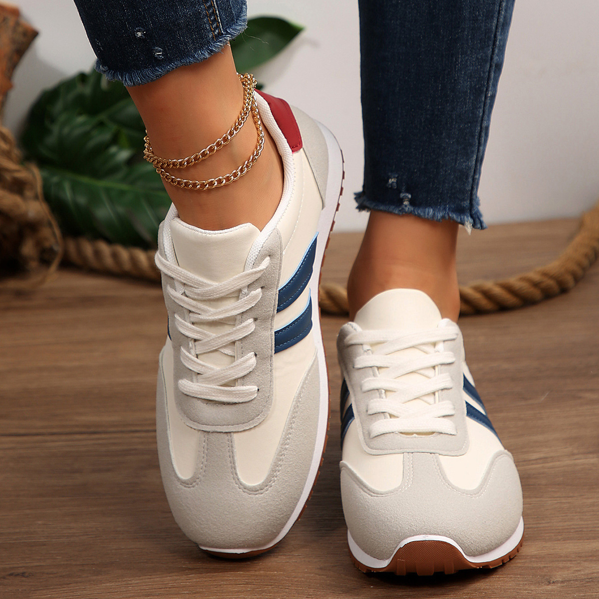 Zapatos transfronterizos de tamaño grande Gump 2026 primavera nuevos zapatos deportivos ligeros para estudiantes zapatos casuales zapatos de comercio exterior zapatos de mujer