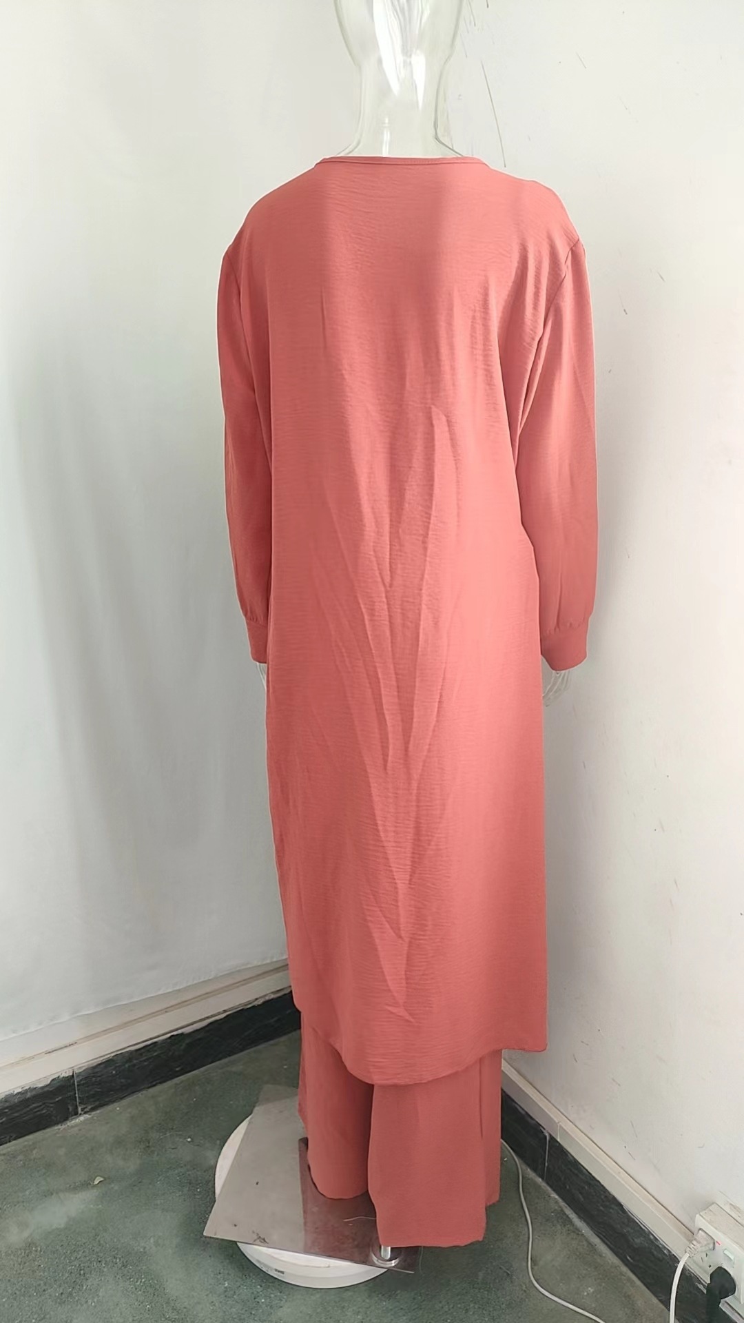 パンツセットアップ ドレープ風ワイドパンツセットアップ