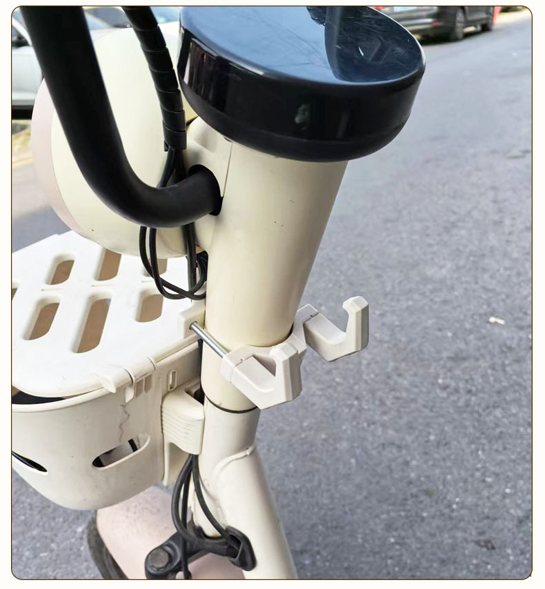 Universal Front-Mounted Electric Vehicle Hook for Bicycles, Helmets, and Delivery Bags, a Must-Have Tool for Hanging Items