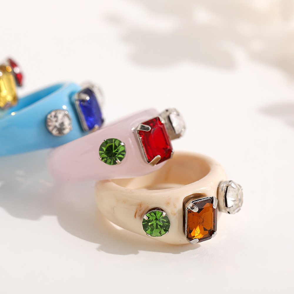 Retro Colorful Diamond Resin Ring Wholesale display picture 2