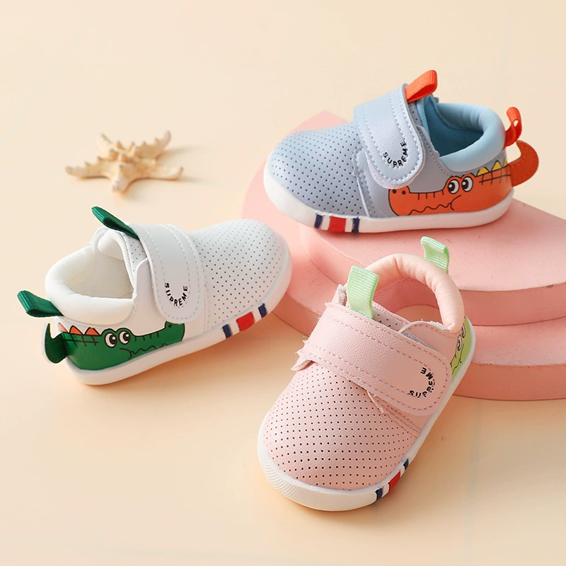 Новая обувь для маленьких мальчиков, весенне-осенняя нескользящая обувь для девочек с мягкой подошвой От 1 до 3 лет 2 Детская обувь, повседневные кроссовки