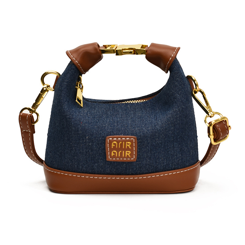 Bolso vaquero desnudo