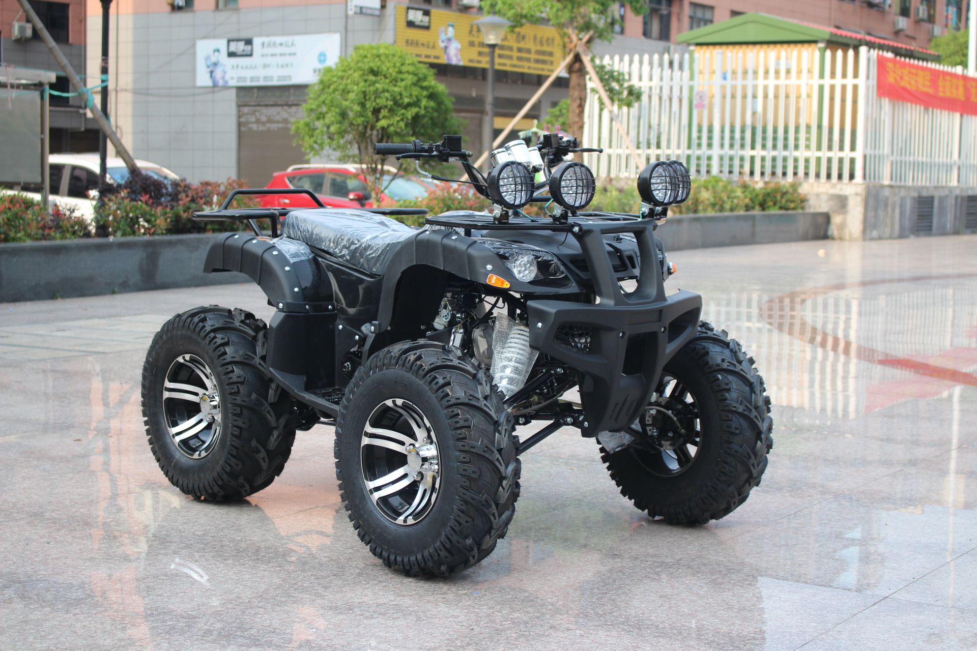 Amazon explotó a prueba de choques gran toro vehículo de playa al aire libre cuatro ruedas motocicleta ATV todo terreno vehículo de playa