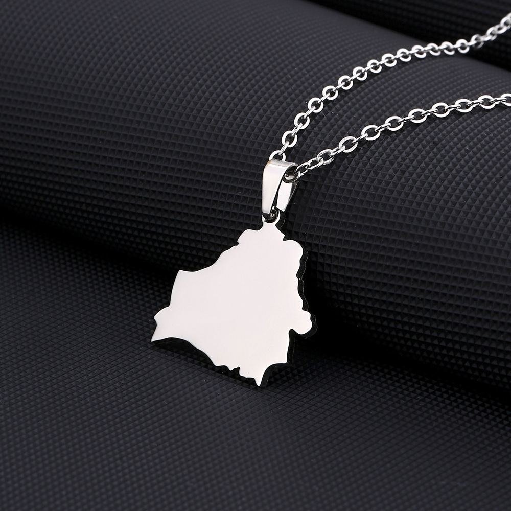 Collar de estilo hueco de oro bielorruso hueco de acero de titanio de moda Collar de pareja con colgante geométrico para hombres y mujeres