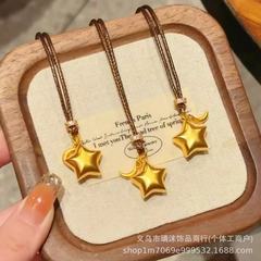 小红书同款金色折纸星星月亮吊坠项链女小众设计高级感百搭毛衣链