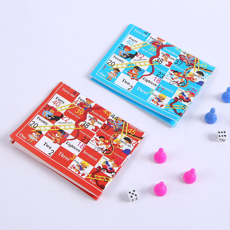 18,5 cm papel serpiente rompecabezas de ajedrez serpiente juego de ajedrez Damas de escritorio juguete de ajedrez serpiente y escalera jugando al ajedrez