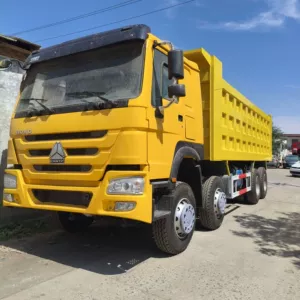 Howo 371 at gücü, səkkiz təkərli mühəndislik yük maşını