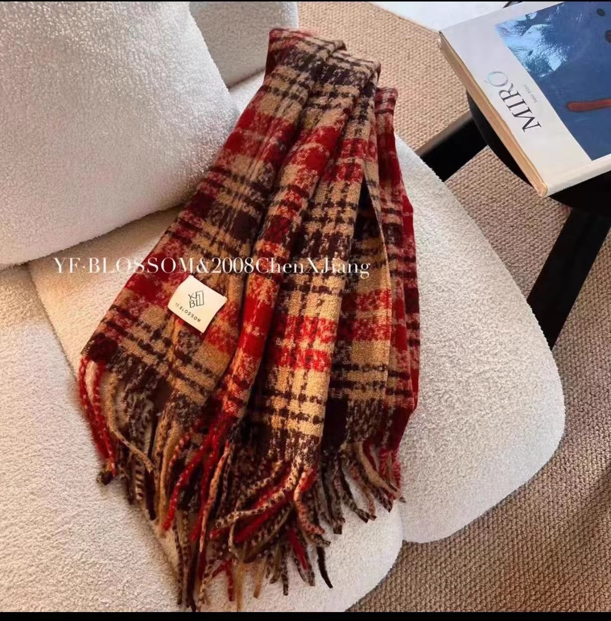 Versión coreana del nuevo producto bufanda a cuadros de cachemira de imitación mujer otoño e invierno bufanda cálida gruesa estudiante bufanda de moda de todo fósforo