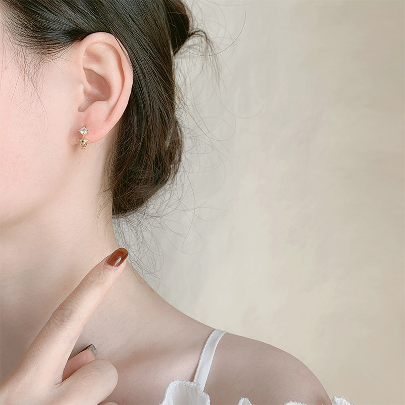 1 Pair Quantity 1 Pair Sweet Korean Style Star Inlay Copper Zircon Hoop Earrings