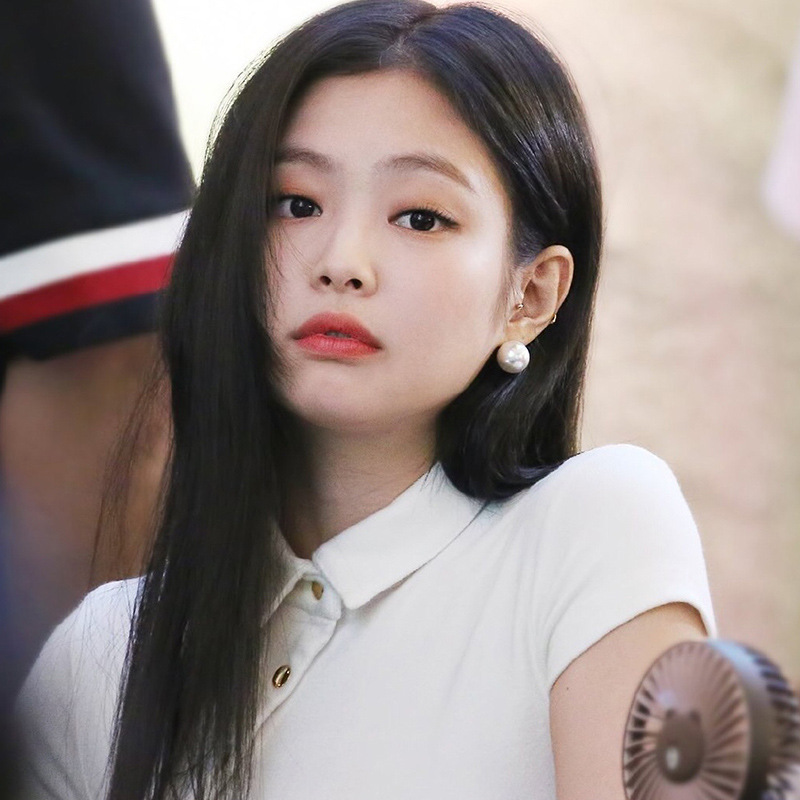 أقراط مرصعة باللؤلؤ بتصميم مماثل من Jennie أقراط أنيقة تناسب جميع الأذواق أقراط مخصصة لفائف البعوض مشبك أذن للنساء