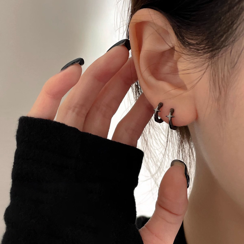 Fashion High-end Sense Mang Star Ear Buckle Cross Star Ear Ring All-match Niche Design Simple Smart Earrings Fashion High-end Sense Mang Star Ear Buckle Cross Star Ear Ring All-match Niche Design Simple Smart Earrings
