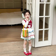 2025春季新款女童洋气苹果针织背心+打底衫+彩色浪边蓬蓬裙三件套