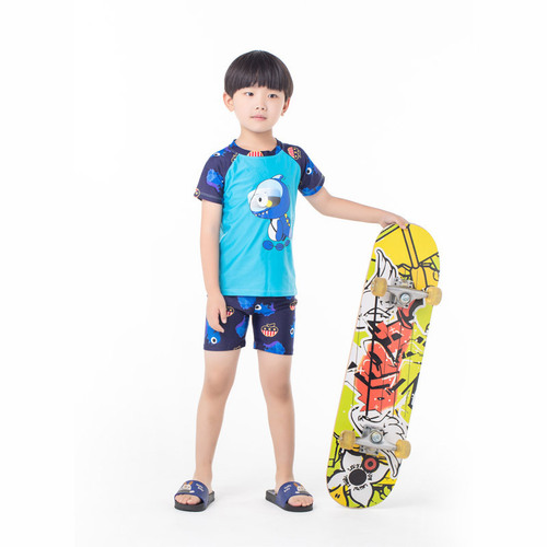 Children's Trendy Swimwear for Boys, Baby Swim Trunks with Sun Protection, Separate Design for Young and Older Children, Swim Gear, One Piece Shipping