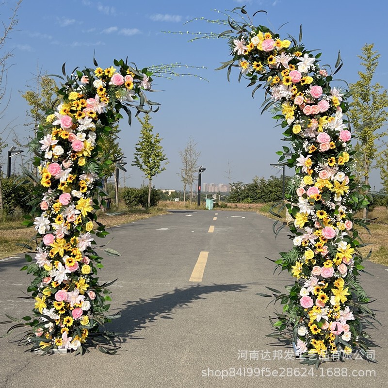新型結婚祝い道具牛角羊角門鉄芸花芸アーチ棚アーチ形屋外芝生結婚式象牙門|undefined