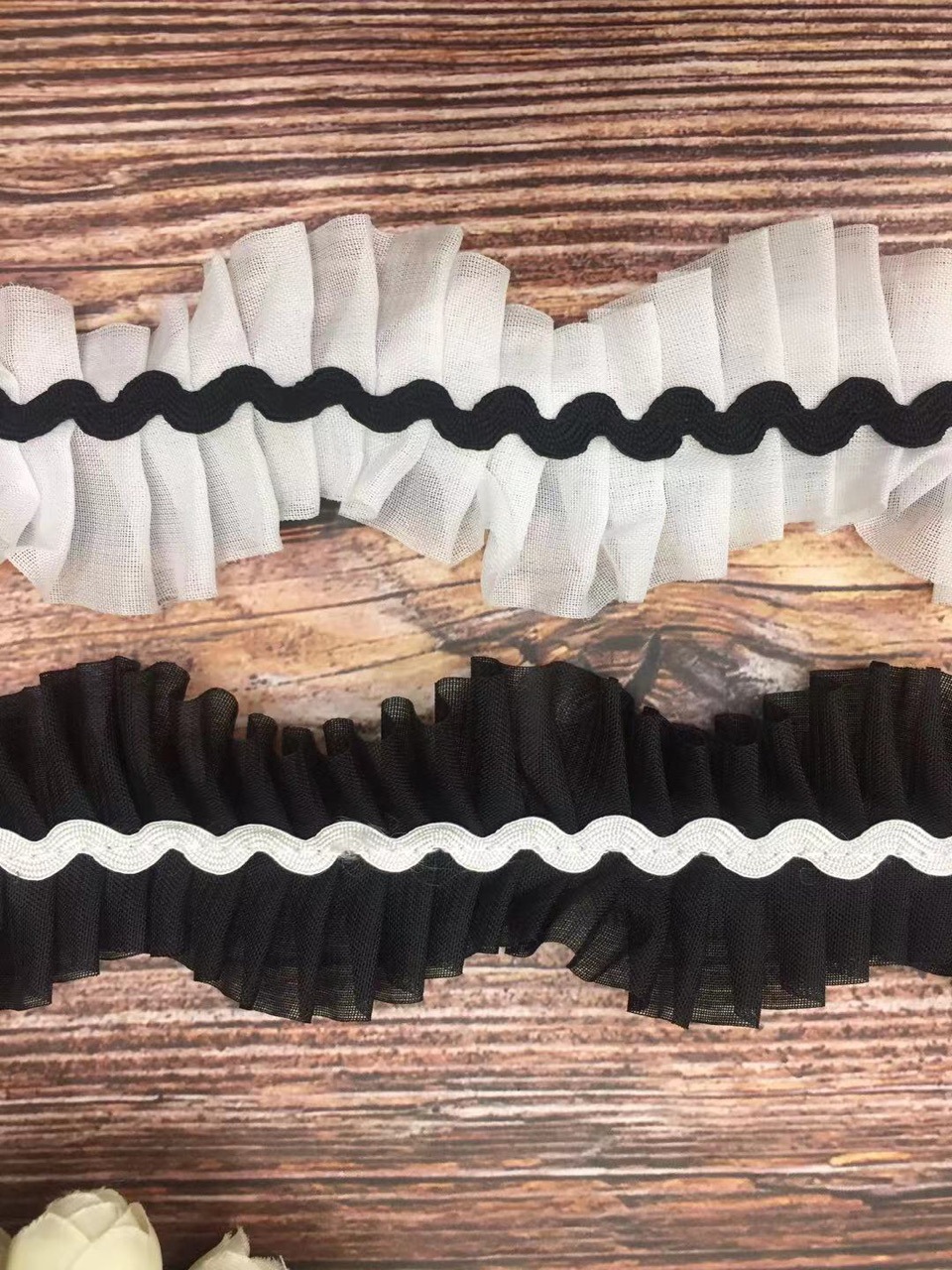 厂家现货直销 手工DIY 4公分黑白配雪纺S型车S型曲边带花边辅料