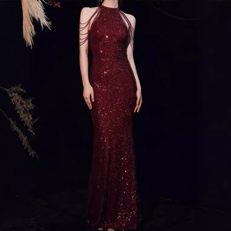2026 Cross-Border Spring and Summer New Product Halter Neck Sexy Chain Bodycon Sequin European and American Dress Mid-Waist Long Evening Dress