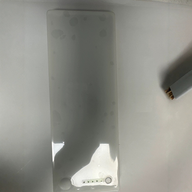A1185 Battery Is Suitable for Apple MacBook Pro 13'' A1181 Laptop Battery A1185 Battery Is Suitable for Apple MacBook Pro 13'' A1181 Laptop Battery
