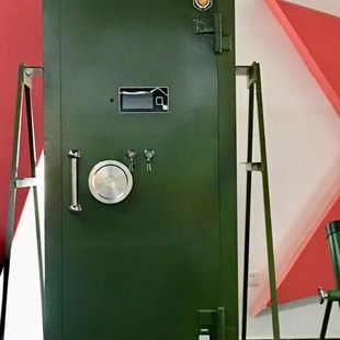 �׼������T����й���T�����T��ݗ���T늴������T�˷��T�ȏS��ֱ�N