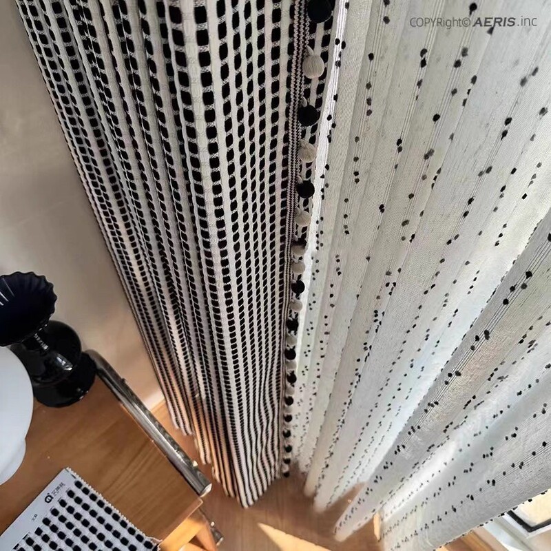 新款高级中古风黑白雪尼尔编织纹窗帘布卧室客厅遮光设计师款极简|undefined