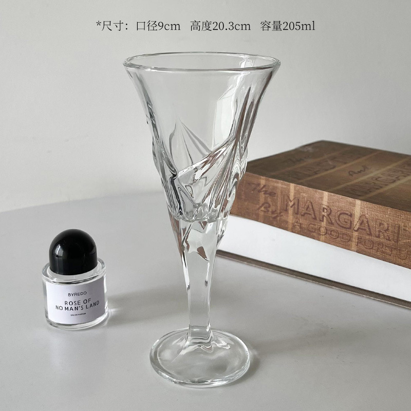 Taza de champán en relieve retro estilo ins francés copa de vidrio copa de vino tinto copa de jugo copa de bebida bar KTV