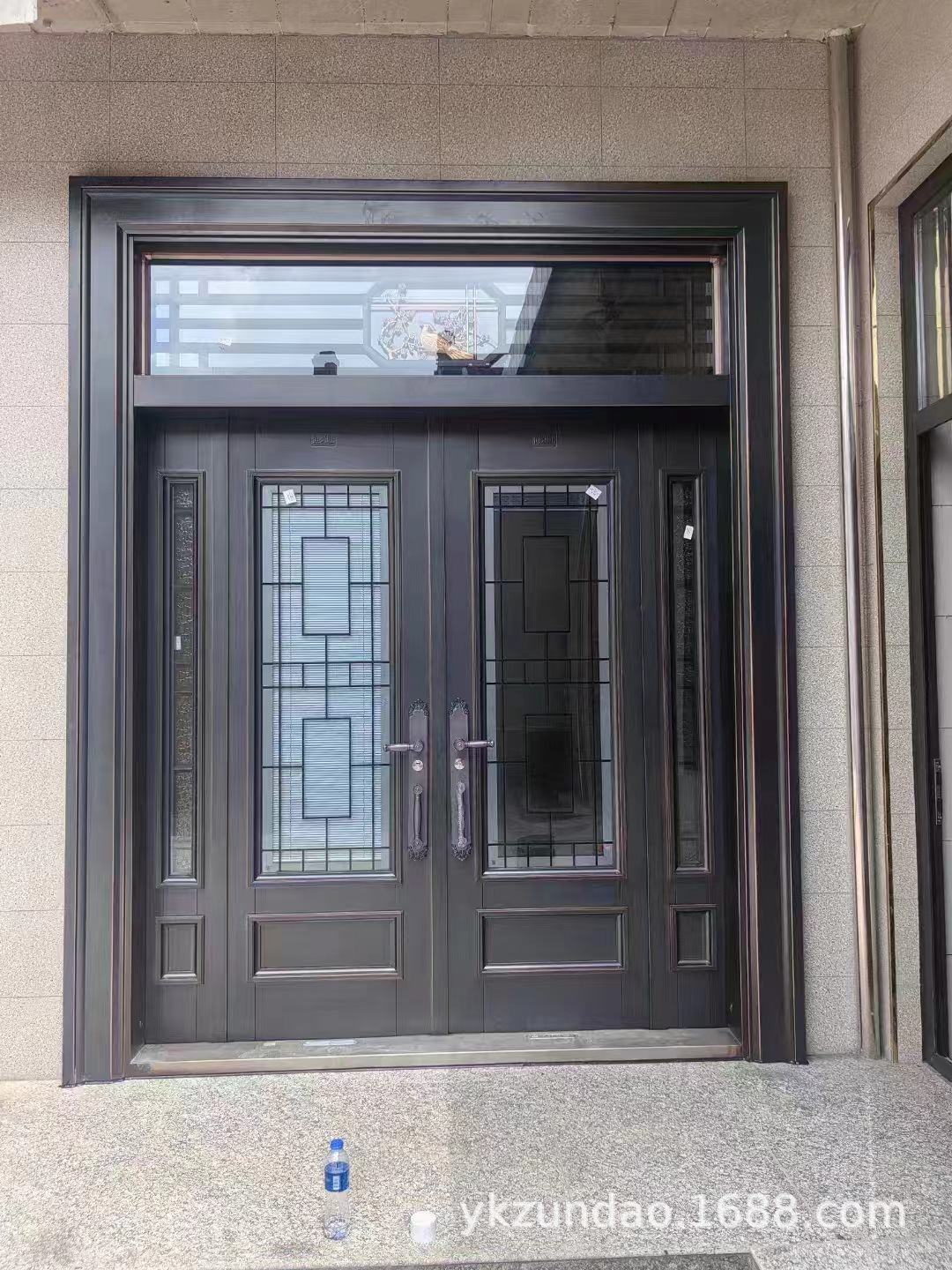 双开锌合金玻璃大门