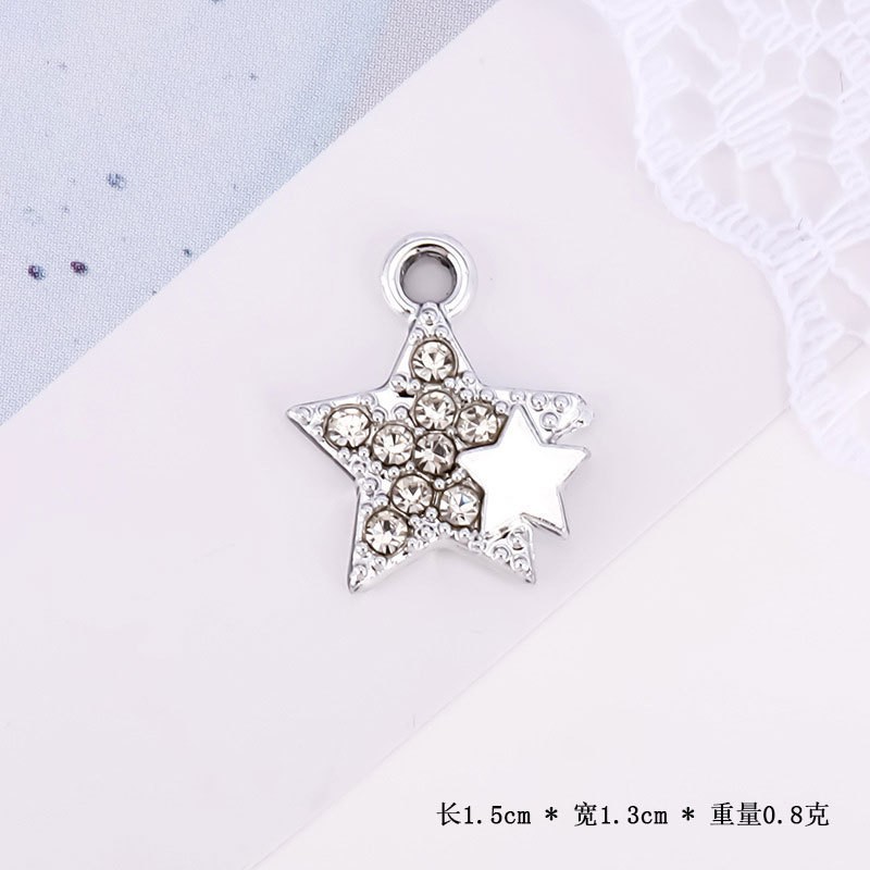Glossy five-pointed star silver