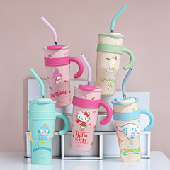 Kitty Cat Thermos Mug, Jumbo-Size Water Bottle with High Appeal, Sanrio's Cute Clownfish Design, Ice-Resistant Cup with Straw