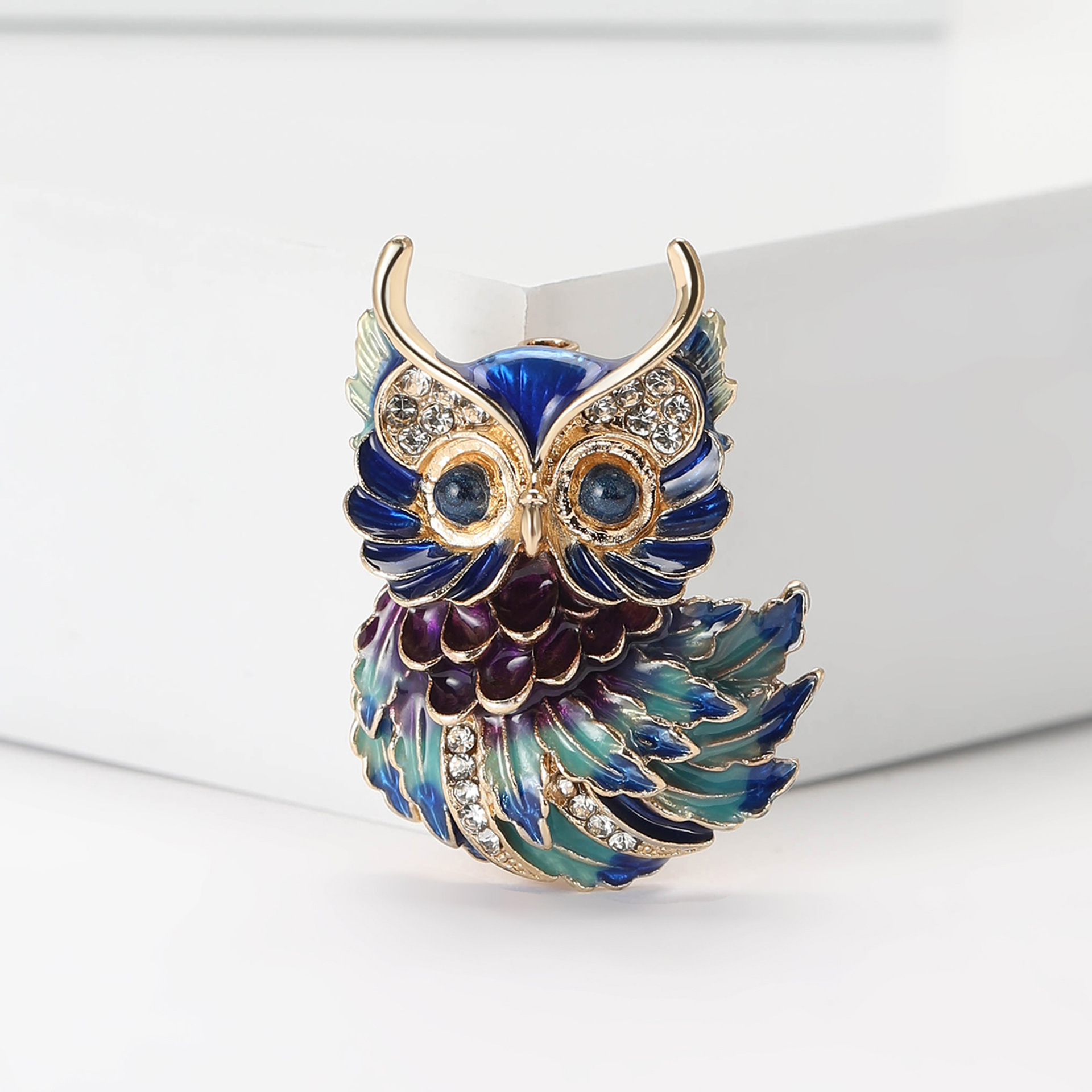 European and American Cute Alloy Enamel Owl Brooch Niche All-match Women's Suit Cardigan Corsage Jewelry Pin