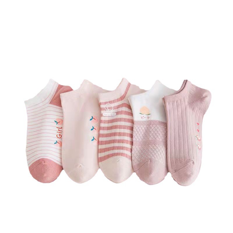 Dibujos animados de la marea de la calle de corte bajo de tobillo calcetines al por mayor de primavera Zhuji calcetines de color caqui rosa de la muchacha de producción