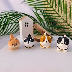 新しいかわいい漫画の犬の秋田犬の黒柴犬の手作りの木彫りの小さい置物のアイデアのミニ誕生日プレゼント