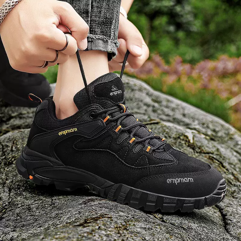 户外登山鞋男士减震轻便防泼水专业越野徒步鞋爬山运动鞋旅游鞋男