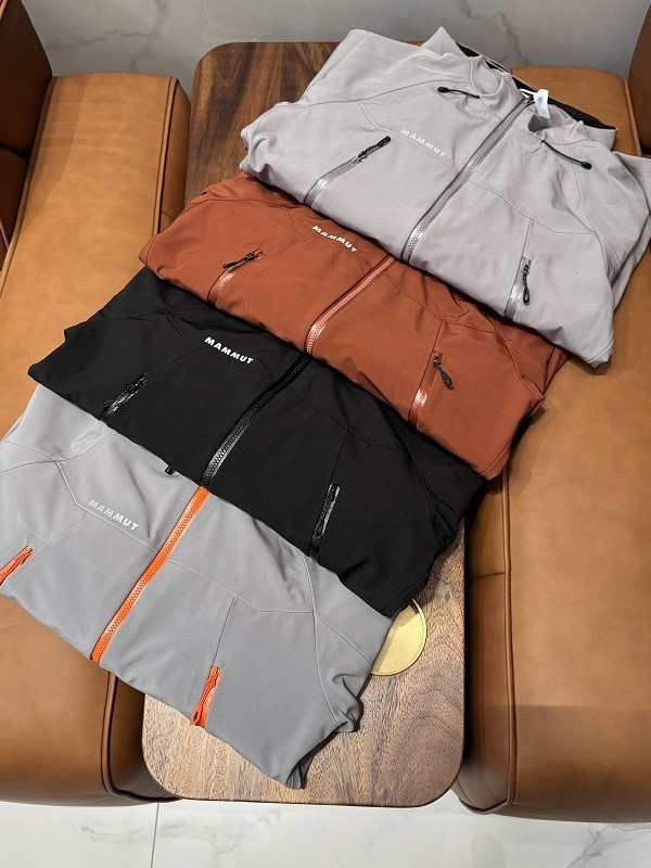 Mammoth primavera y otoño chaqueta de chaqueta de caparazón suave de goma de presión completa para hombre chaqueta deportiva con capucha suelta al aire libre a prueba de agua marea