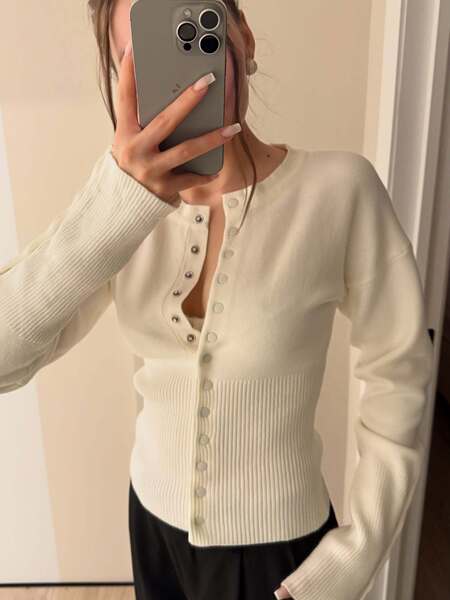 autumn classic base elegant design cardigan with a round collar