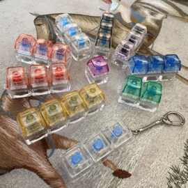 跨境３键PC全透明帽解压按键试轴器机械键盘减压按键匙扣带灯