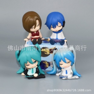 Q Version Anime Hatsune Sitting Shoulder to Shoulder Gashapon Doll Kagamine Rin Figure Model Desktop Small Ornaments Wholesale