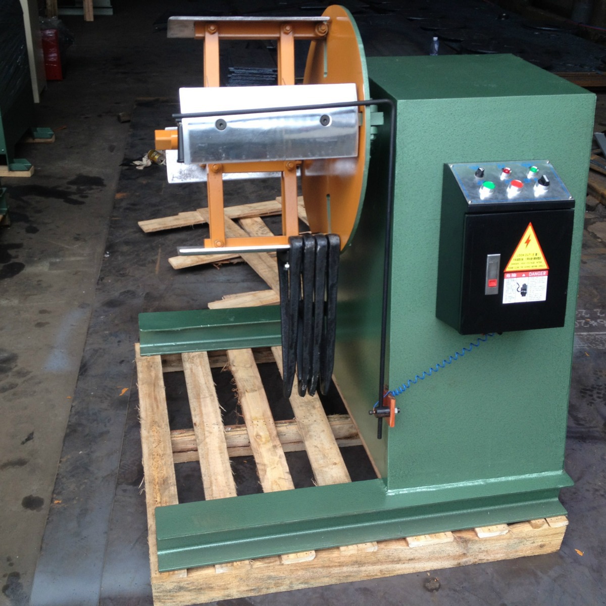 冲床自动放料架  重型材料架   放料架  自动收废料架MT