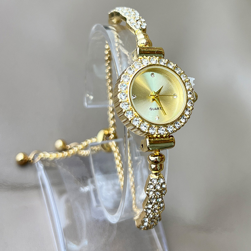 Holiday, Daily, Tea Party Occasion Quartz Movement Lady Round One Piece Buckle Quartz Women's Watches