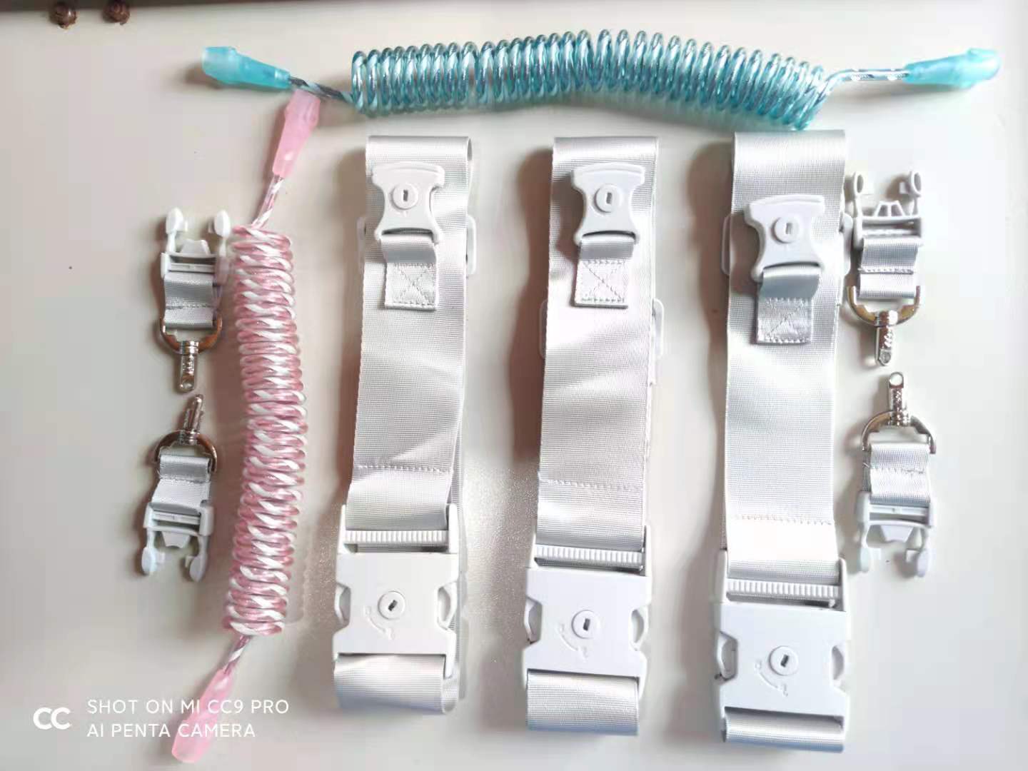 벨트 + 벨트