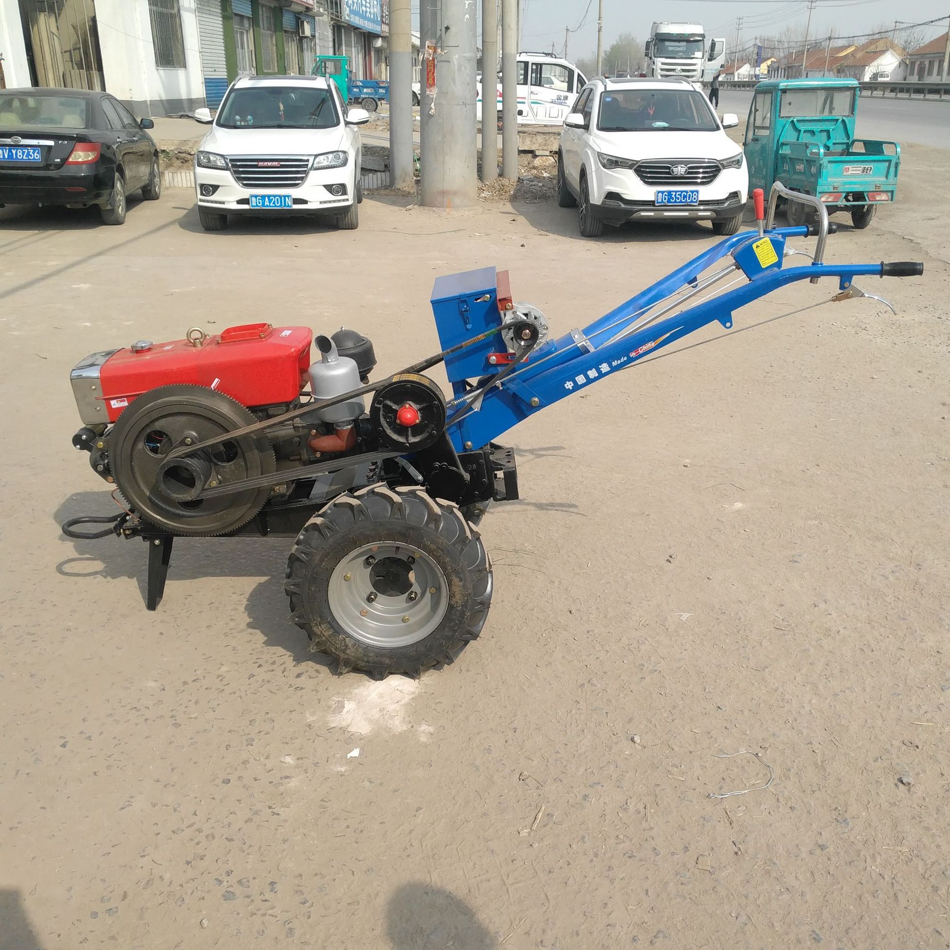手扶拖拉机 8马力 10马力 12马力 101底盘 可选各种配置以及辅具