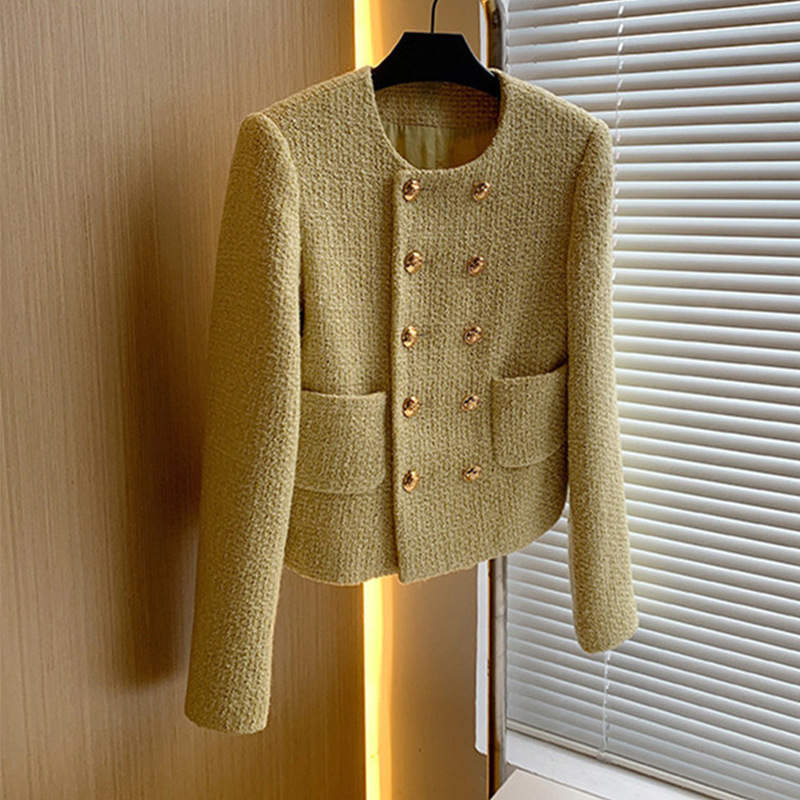 French-Style Light Yellow Tweed Short Coat for Women, 2025 Autumn and Winter Collection, Light Luxury with Gold Buttons, Woolen Top, Trendy