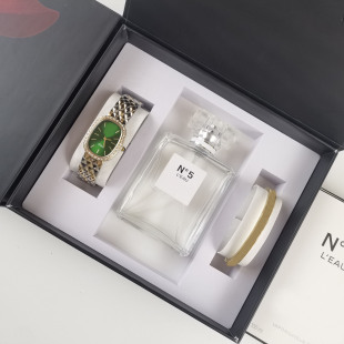 ����ˮ���b�羳����Ůʿ�ֱ���ˮ���C����ʯӢ��