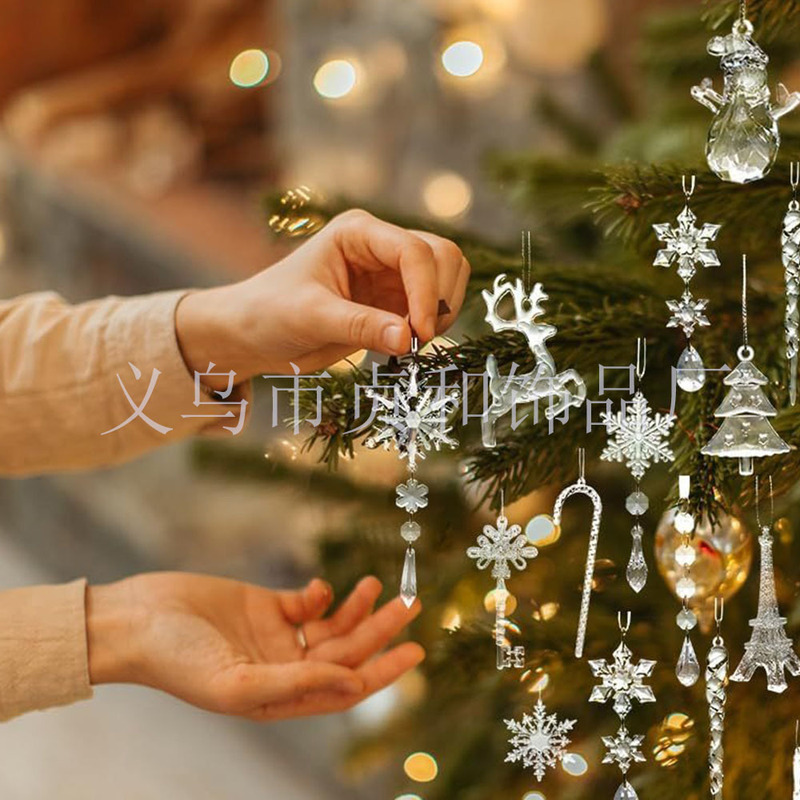 亚马逊热销32件套透明白圣诞雪花挂件diy新年派对吊坠装饰布置品|undefined