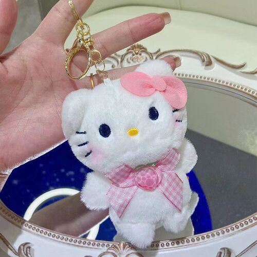 Cute and cute Kuromi Cinnamon Dog Melody Plush Doll Keychain Pendant Student Girl Schoolbag Keychain