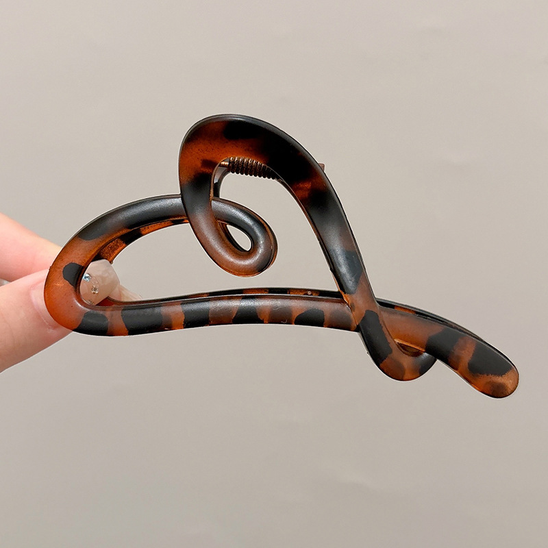 Clip de tiburón grande, clip de agarre para el cabello de placa de sensación de alta calidad, horquilla de temperamento, nuevo estilo, horquilla de gran volumen, tocado de primavera y verano, mujer