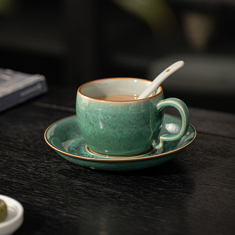 Tazas de café y platos de té de la tarde, horno de viento de cerámica retro, alto valor de la oficina, taza de oficina con cucharas de Ruwao