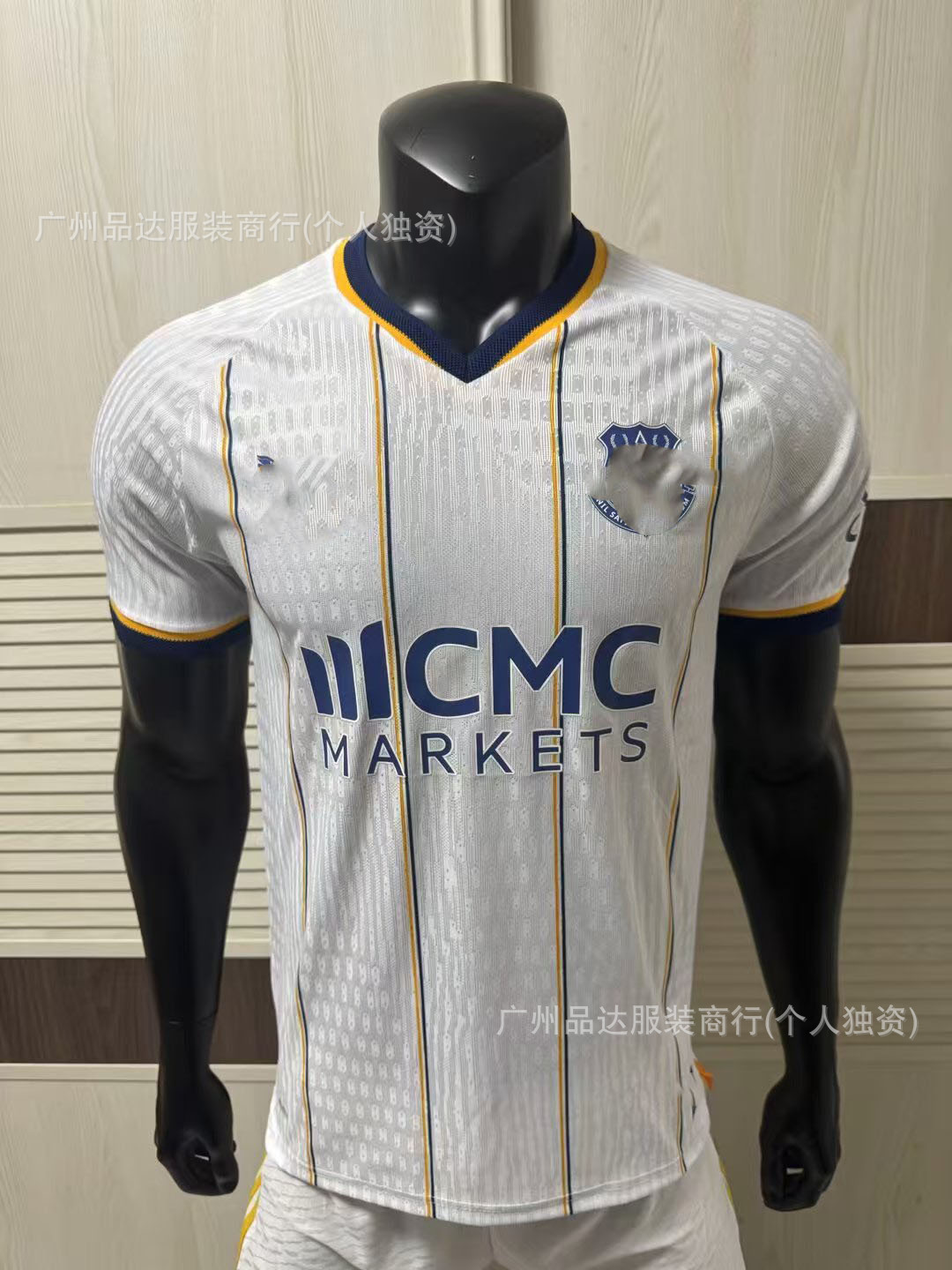Camiseta de fútbol del Real Madrid, temporada 2526, versión jugador, edición especial de la selección nacional, La Liga, manga corta
