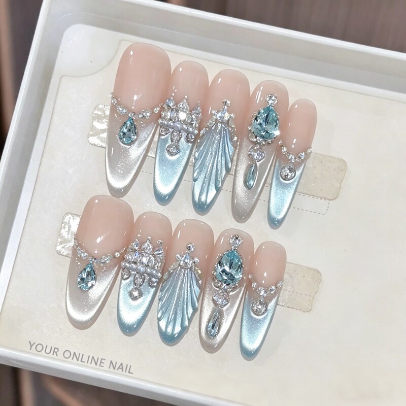 【Blue Island Dream】Handmade Nail Art with Ice Transparent Nude Crushed Diamond for a Stylish and Whitening Effect Nail Stickers 【Blue Island Dream】Handmade Nail Art with Ice Transparent Nude Crushed Diamond for a Stylish and Whitening Effect Nail Stickers