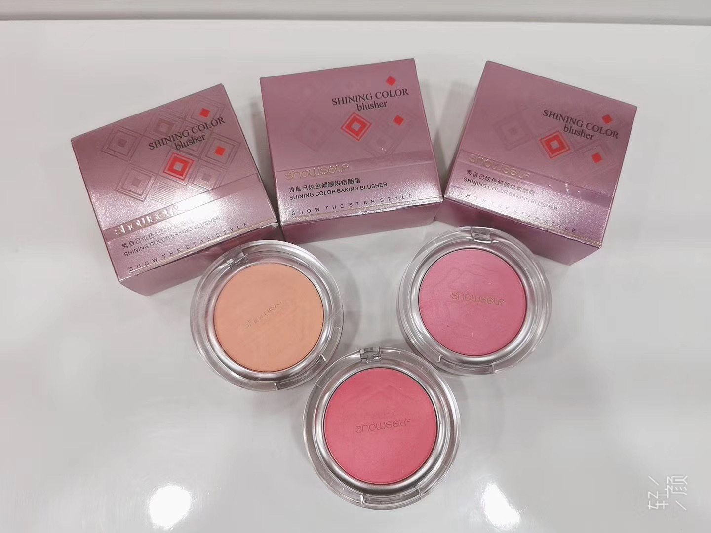 Show yourself dazzling face baking Rouge nude makeup natural good complexion brightening face repair blush with mirror blush brush